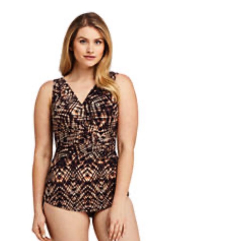 Women's Black Etched Slender Tunic Swimsuit